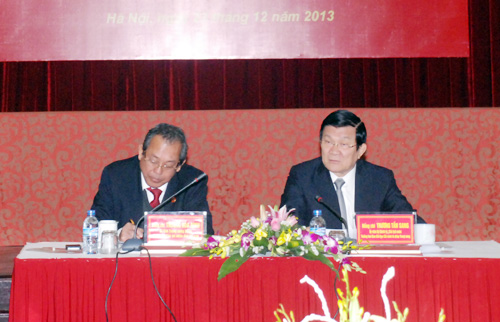 ທ່ານປະທານປະເທດ ເຈືອງເຕີນຊາງ ເຮັດວຽກກັບສານປະຊາຊົນສູງສຸດ